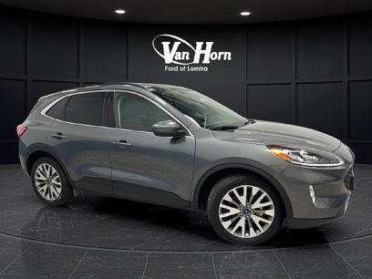 Used 2022 Ford Escape Titanium