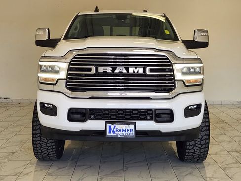 Used 2024 RAM 2500 Laramie AWD/4WD image 2