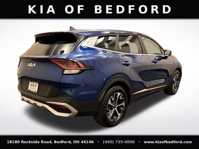 Certified 2025 Kia Sportage EX FWD image 8