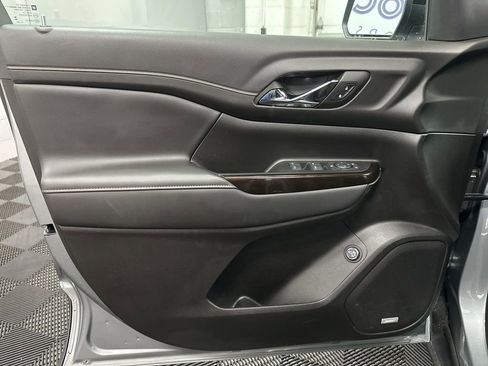 Used 2023 GMC Acadia AT4 w/ Trailering Package image 18