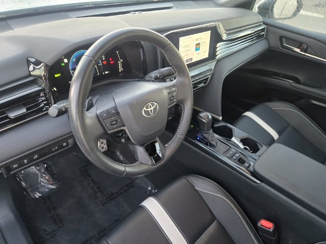 Certified 2025 Toyota Camry SE FWD image 12