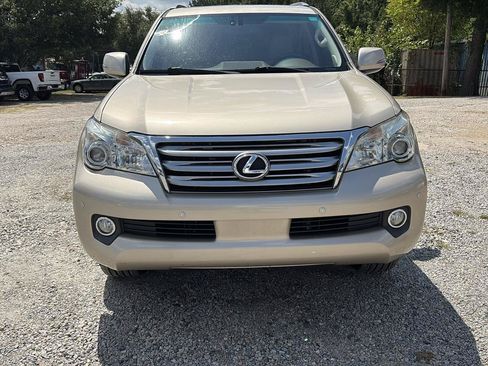 Used 2013 Lexus GX 460 w/ Comfort Plus Pkg AWD/4WD image 3
