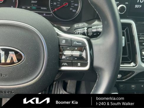 Used 2021 Kia Sorento SX AWD/4WD image 22