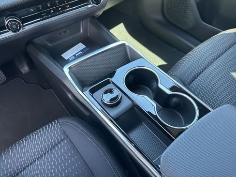 New 2026 Chevrolet Equinox LT AWD/4WD image 21
