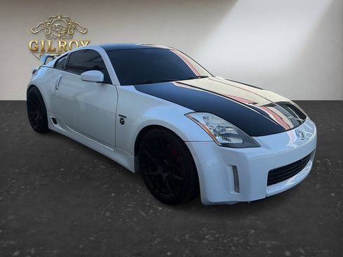 Used 2003 Nissan 350Z Touring RWD image 2