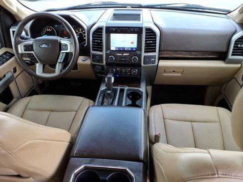 Used 2020 Ford F150 Lariat w/ Max Trailer Tow Package RWD image 18