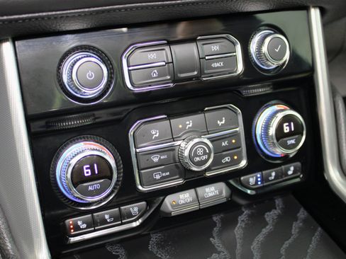 Used 2021 GMC Yukon XL Denali w/ Denali Ultimate Package image 70