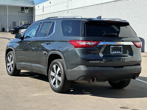 Used 2018 Chevrolet Traverse LT AWD/4WD image 4