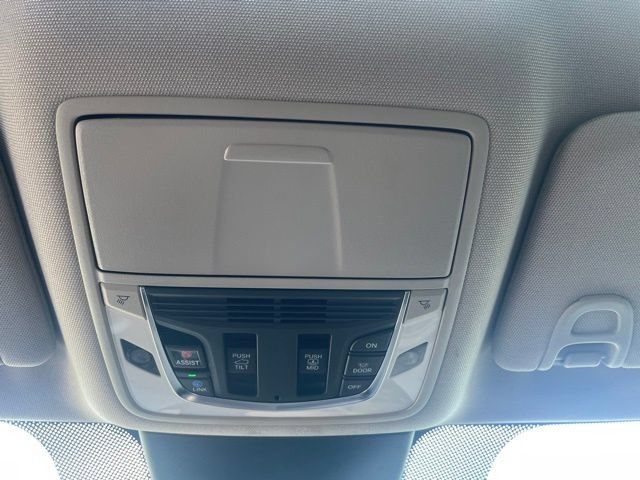 Used 2023 Acura MDX w/ Advance Package AWD/4WD image 31