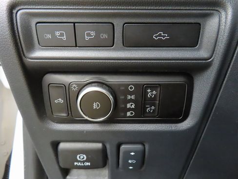 Used 2023 Ford F150 Lariat w/ Equipment Group 502A High image 58