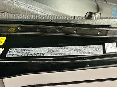 Used 2021 Jeep Wrangler Unlimited Rubicon 4xe w/ Steel Bumper Group image 12