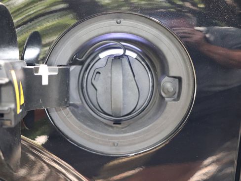 Used 2023 Volvo XC90 T8 Ultimate image 45