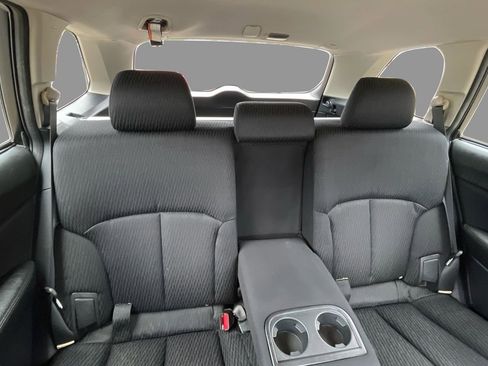 Used 2012 Subaru Outback 2.5i Premium w/ All-Weather Pkg AWD/4WD image 13
