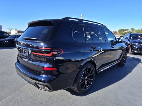 New 2026 BMW X7 xDrive40i w/ Executive Package image 11