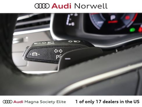Used 2023 Audi Q7 3.0T Prestige AWD/4WD image 33
