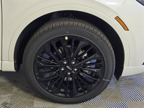 New 2026 Lincoln Corsair Premiere image 17