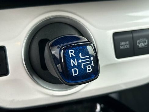 Used 2017 Toyota Prius Prime image 25