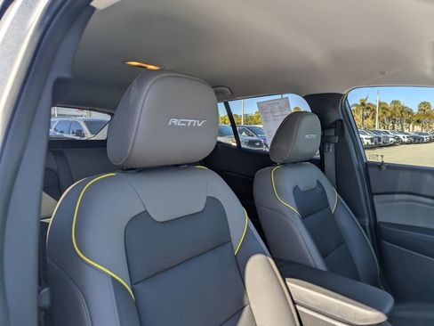 Used 2025 Chevrolet Trax ACTIV w/ Driver Confidence Package image 11