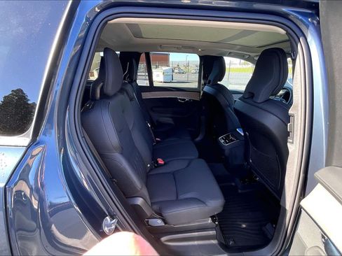 Used 2025 Volvo XC90 B6 Core w/ Protection Package Premier image 30