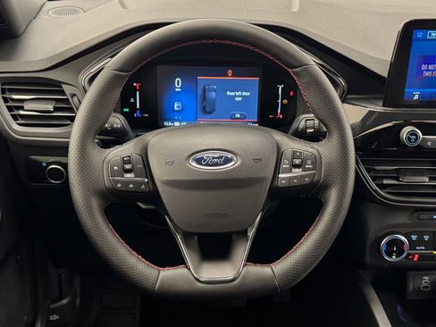 New 2026 Ford Escape ST-Line w/ Cold Weather Package image 4