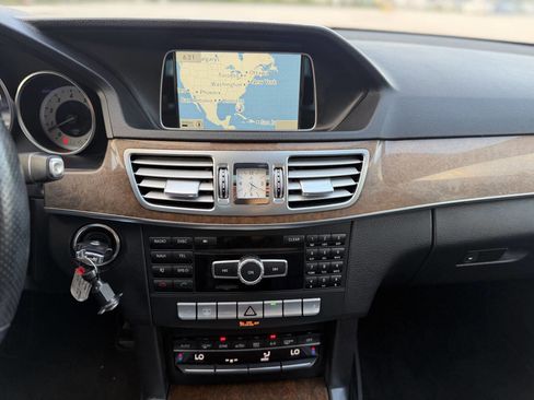 Used 2014 Mercedes-Benz E 350 4MATIC Sedan w/ Premium 1 Package image 32