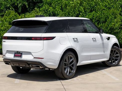 New 2026 Land Rover Range Rover Sport Dynamic SE AWD/4WD image 9