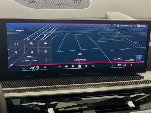 Used 2025 BMW X7 M60i w/ Executive Package image 13