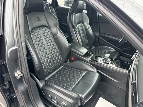 Used 2021 Audi S4 Premium Plus w/ Premium Plus Package image 12