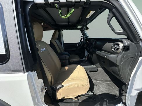 Certified 2023 Jeep Wrangler Sport AWD/4WD image 34