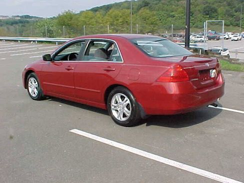 Used 2007 Honda Accord SE image 7