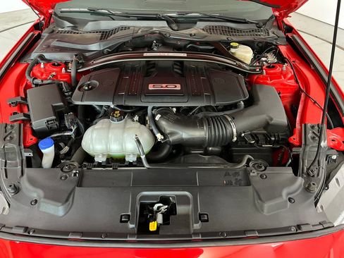 Used 2021 Ford Mustang GT Premium w/ GT Performance Package RWD image 9
