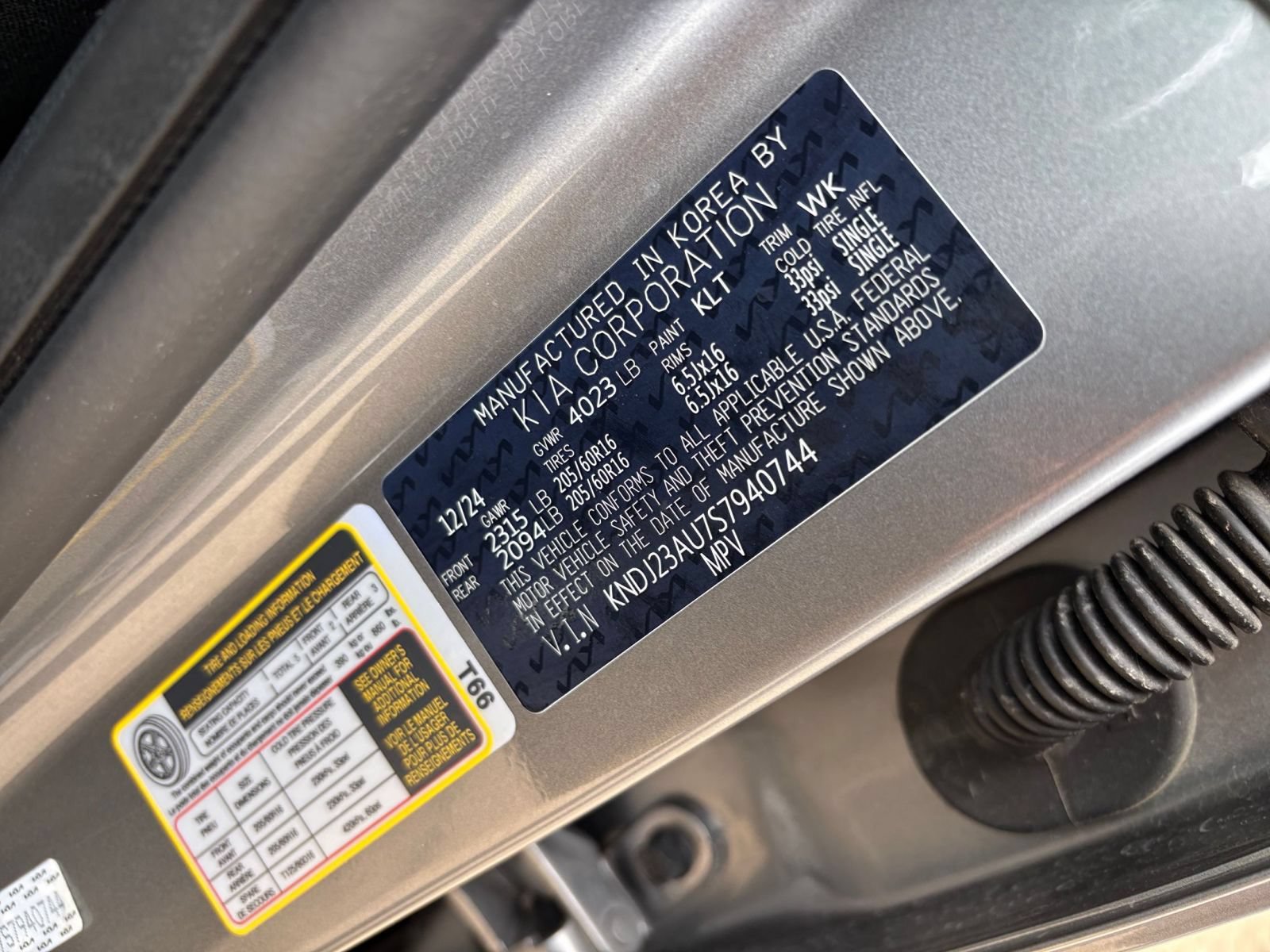 Used 2025 Kia Soul LX w/ LX Technology Package FWD image 26