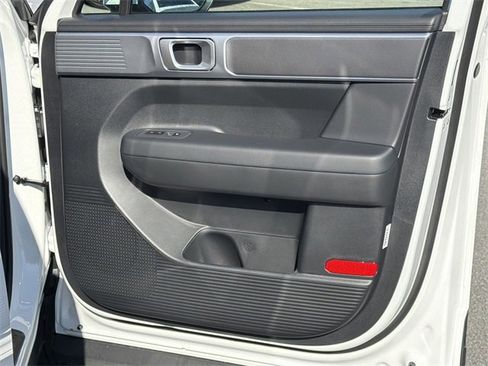 New 2026 Hyundai Santa Fe SE image 14