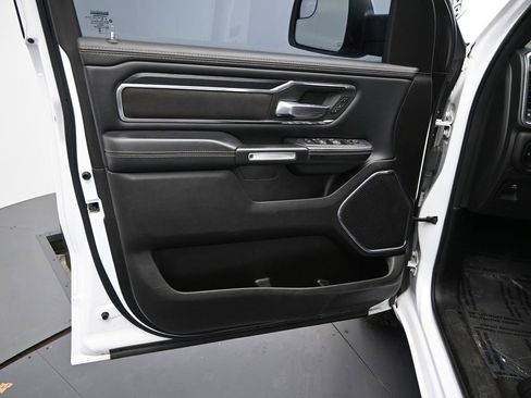 Used 2024 RAM 1500 Laramie image 19