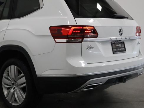 Used 2019 Volkswagen Atlas SEL Premium image 10
