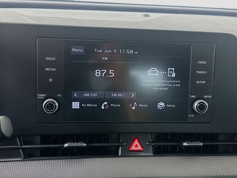 Used 2025 Kia Sportage LX FWD image 19