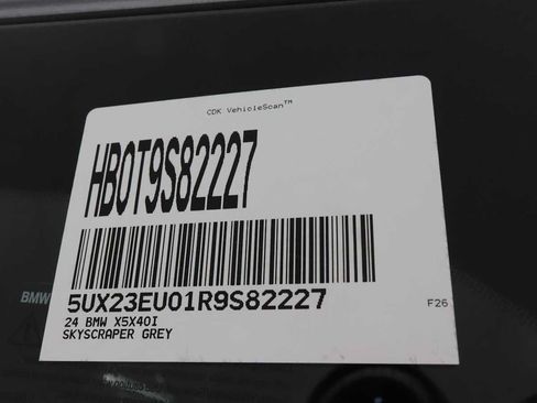 Used 2024 BMW X5 xDrive40i w/ Parking Assistance Package AWD/4WD image 27