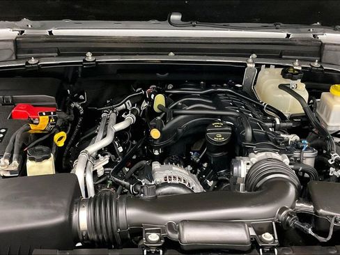 Used 2023 Jeep Gladiator Rubicon w/ Cold Weather Group image 25