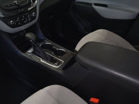 Used 2024 Chevrolet Equinox LS w/ Sport Edition FWD image 26