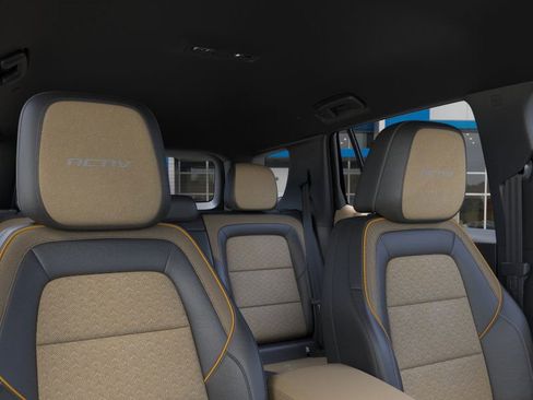 New 2026 Chevrolet Equinox ACTIV w/ Convenience Package III image 24