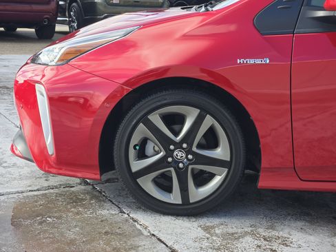 Used 2022 Toyota Prius Limited image 9