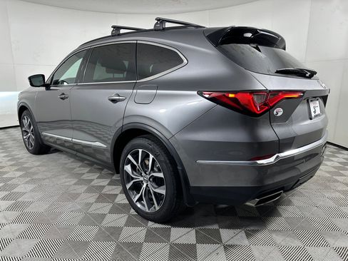Used 2024 Acura MDX w/Technology Package image 3