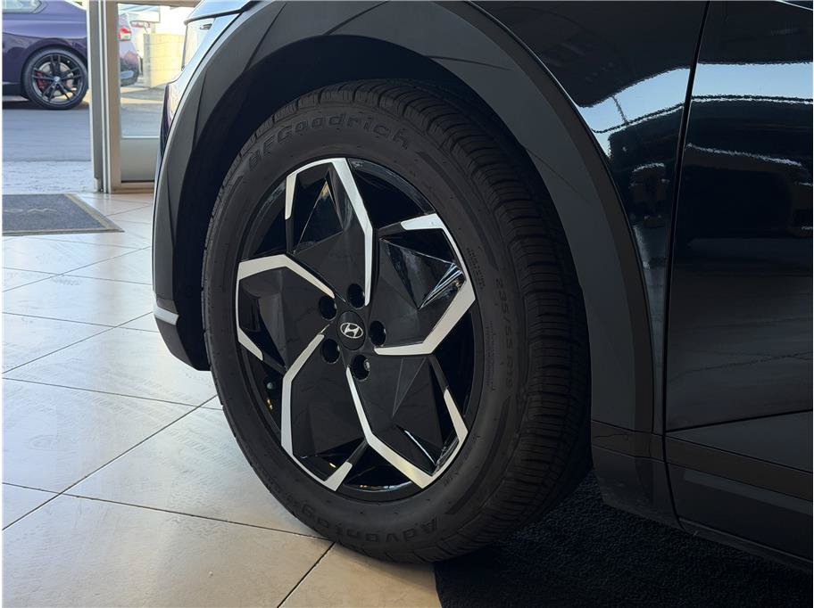 Used 2024 Hyundai Ioniq 5 SEL RWD image 9
