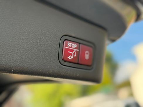 Used 2018 Mercedes-Benz GLE 350 4MATIC image 39