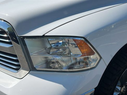 Used 2019 RAM 1500 Big Horn AWD/4WD image 9