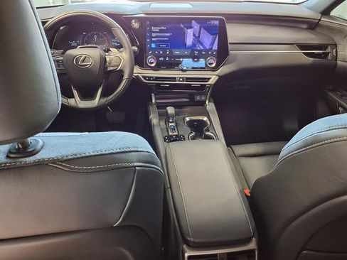 Used 2026 Lexus RX 350 AWD w/ Convenience Package image 19