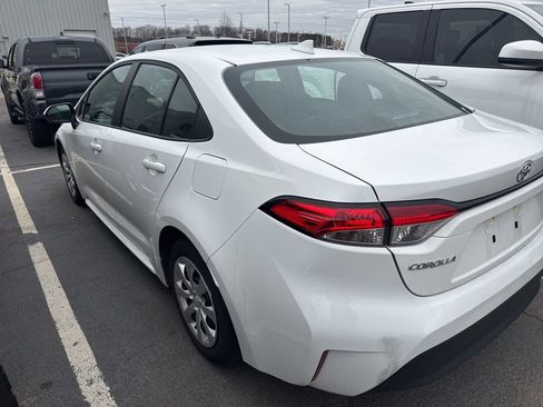 Used 2024 Toyota Corolla LE image 9