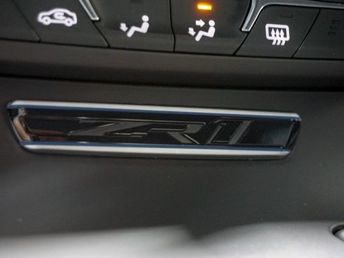 Used 2019 Chevrolet Corvette ZR1 RWD image 83