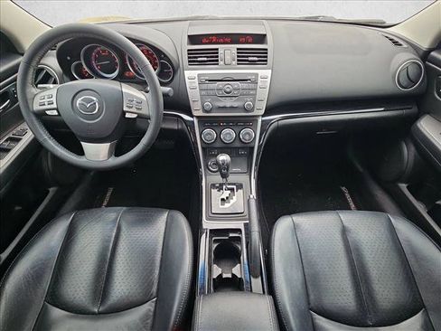Used 2009 MAZDA MAZDA6 i Grand Touring w/ Moonroof & Bose Pkg image 14