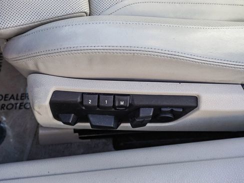 Used 2013 BMW 650i Convertible image 19